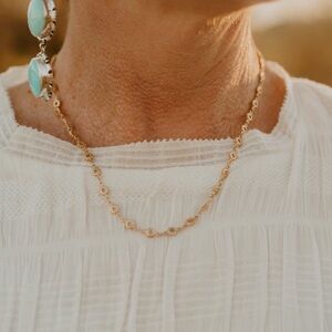 Brushed gold necklace